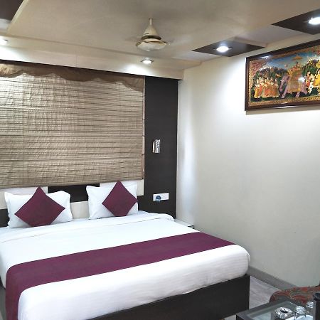 Hotel Jinendra Palace Jaipur Dış mekan fotoğraf