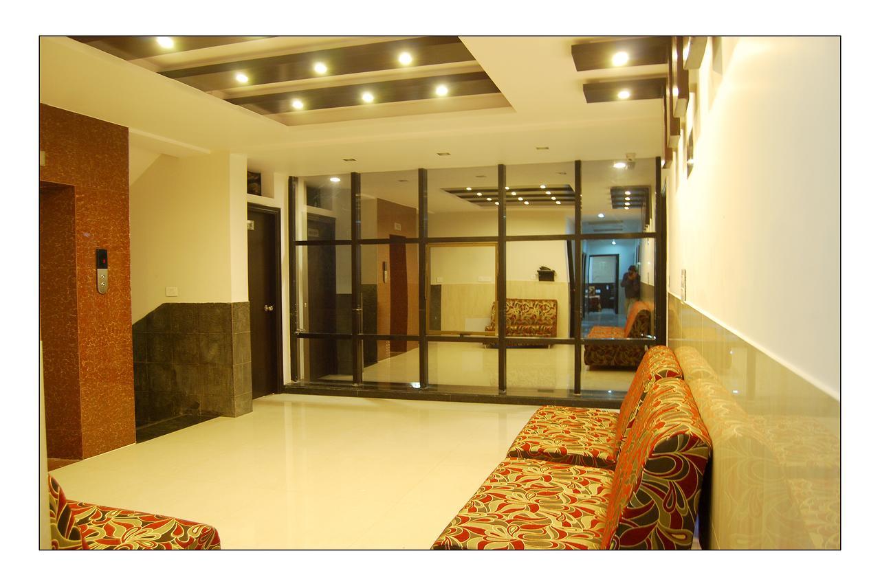 Hotel Jinendra Palace Jaipur Dış mekan fotoğraf
