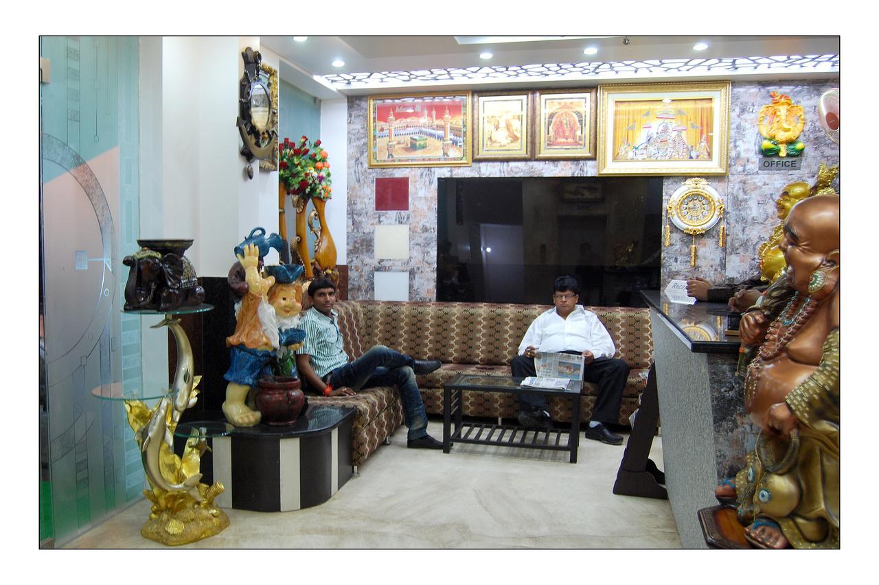 Hotel Jinendra Palace Jaipur Dış mekan fotoğraf